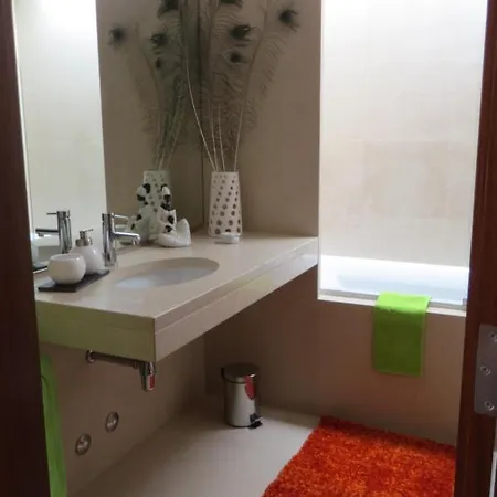 Estudio De Luxo Em Privado Com Piscina ビアナドカステロ