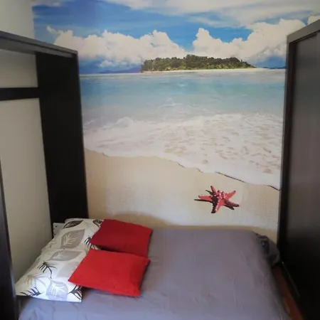 Estudio De Luxo Em Privado Com Piscina 아파트 *
