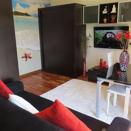 Estudio De Luxo Em Privado Com Piscina Appartamento